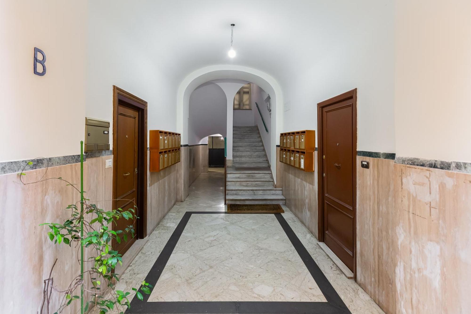 Centro Roma Trastevere Lovely House Esterno foto